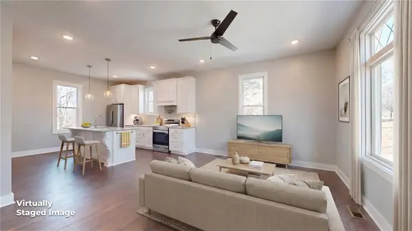 2110 Ashland AVE, St Joseph, MO 64506