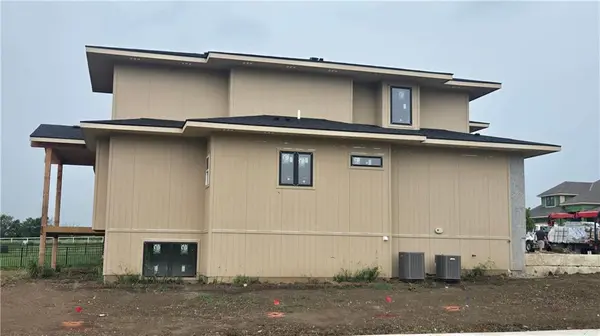 12501 W 184th ST, Overland Park, KS 66013