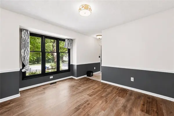 7130 N Woodland AVE, Gladstone, MO 64118