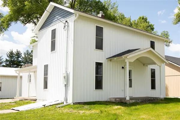 302 Little Brick RD, Cameron, MO 64429