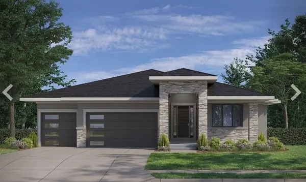 18473 Mohawk LN, Overland Park, KS 66085