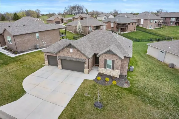 3225 N 109th PL, Kansas City, KS 66109