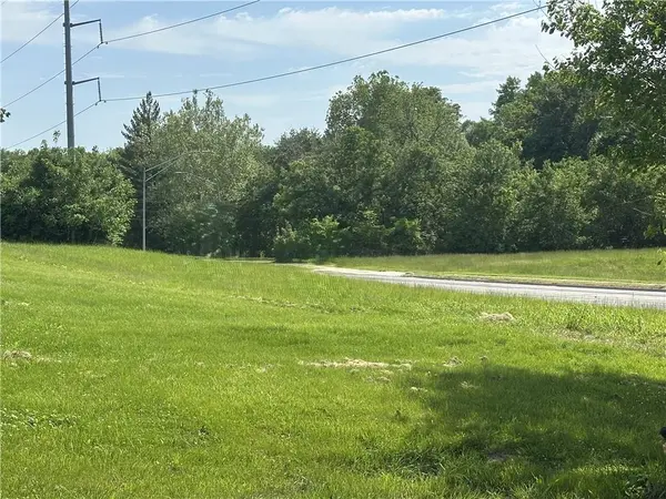 15607 E Independence AVE, Independence, MO 64050