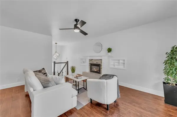 8608 E 91st ST, Kansas City, MO 64138