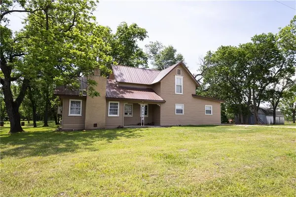 2039 CR 26000 RD, Parsons, KS 67357