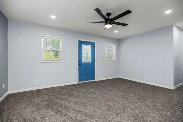 2701 Oakley AVE, Kansas City, MO 64128