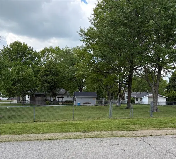 1101 N Doniphan ST, Lawson, MO 64062