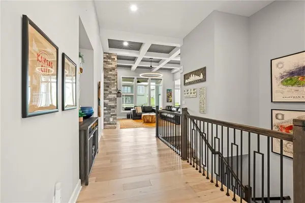 4101 W 158th ST, Overland Park, KS 66224