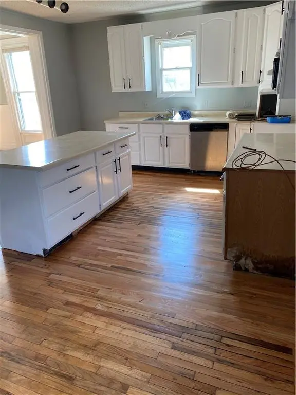 325 E 3rd ST, Maryville, MO 64468