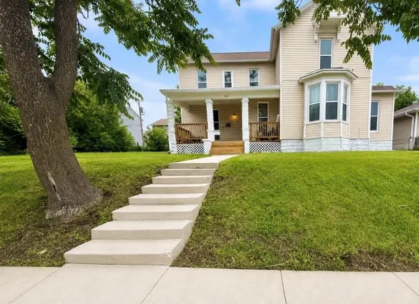 325 E 3rd ST, Maryville, MO 64468