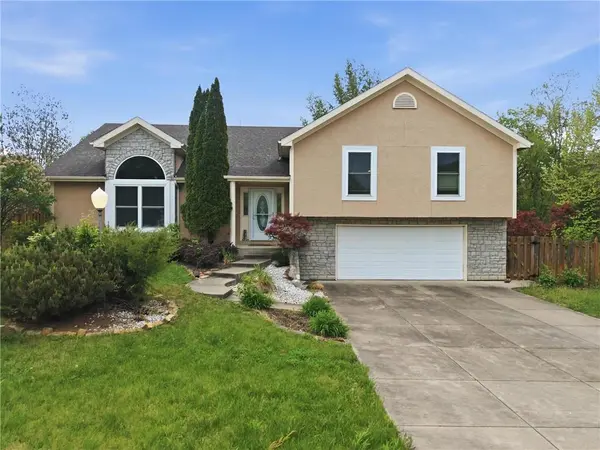 2709 S 23rd ST, Leavenworth, KS 66048