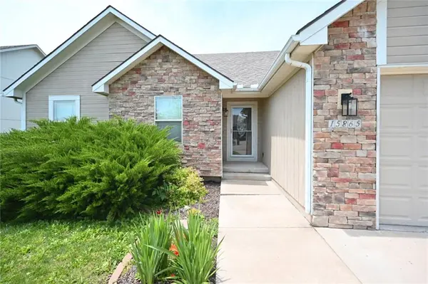 15865 NW Morgan ST, Platte City, MO 64079
