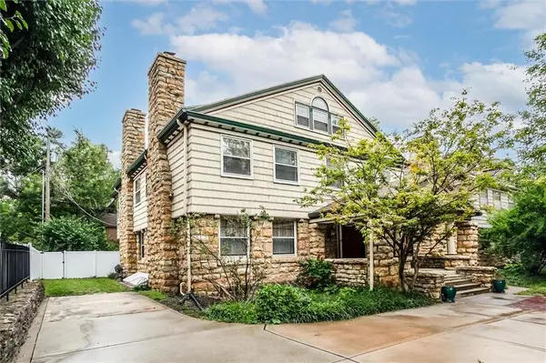 612 Emanuel Cleaver II BLVD, Kansas City, MO 64110