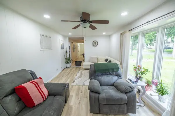 514 E Green ST, Clinton, MO 64735