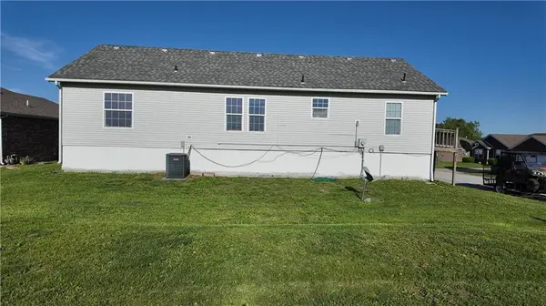 828 S Birch ST, Butler, MO 64730