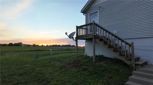 828 S Birch ST, Butler, MO 64730