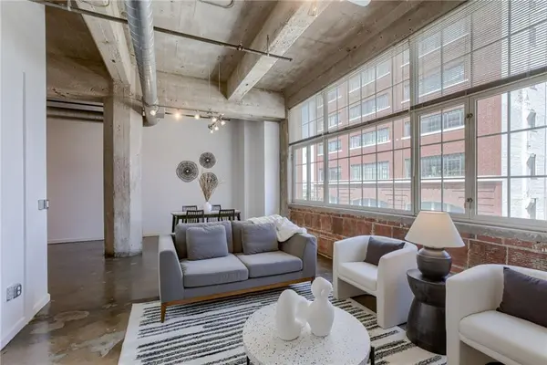 321 W 7th ST #306, Kansas City, MO 64105