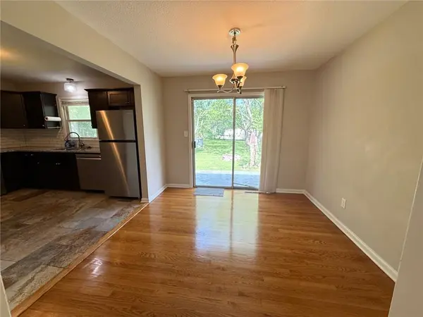 7413 Hedges AVE, Raytown, MO 64133