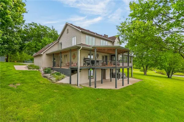 Offutt RD, Maysville, MO 64469