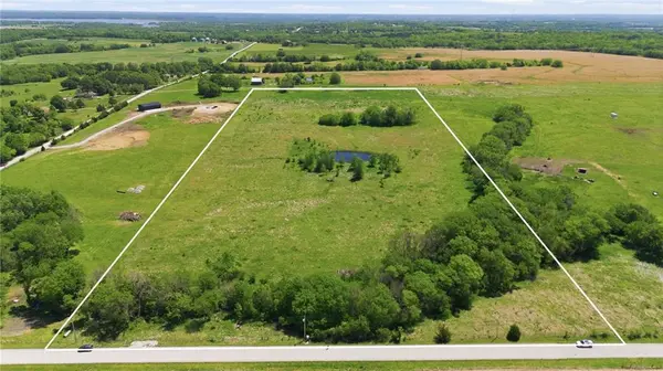 00000 Crescent Hill RD, Paola, KS 66071