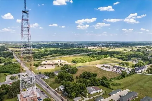 3910 3926 Faraon ST, St Joseph, MO 64506