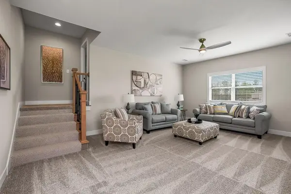 2457 W 176th ST, Overland Park, KS 66085