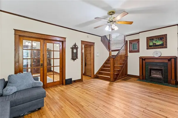 3552 Genessee ST, Kansas City, MO 64111