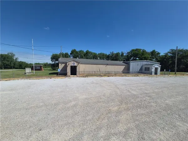 10283 Harper RD, Fredonia, KS 66736