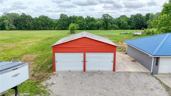 1679 SW 800 RD, Holden, MO 64040