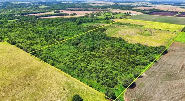 23719 Golden RD, Linwood, KS 66052
