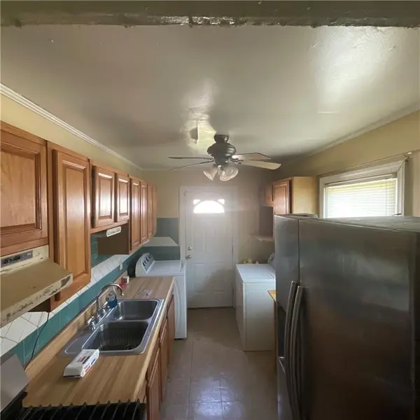 3133 Longwood AVE, Kansas City, KS 66104
