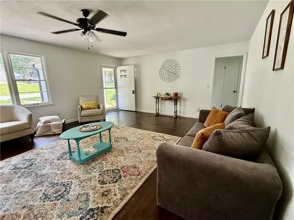 503 Hickory ST, Richmond, MO 64085