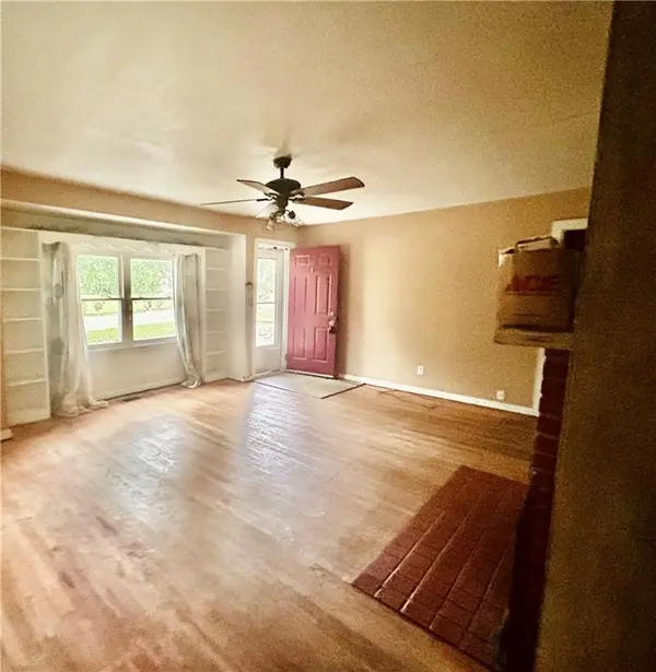2404 Morgan ST, Coffeyville, KS 67337