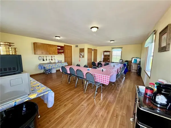 210 Roseport RD, Elwood, KS 66024
