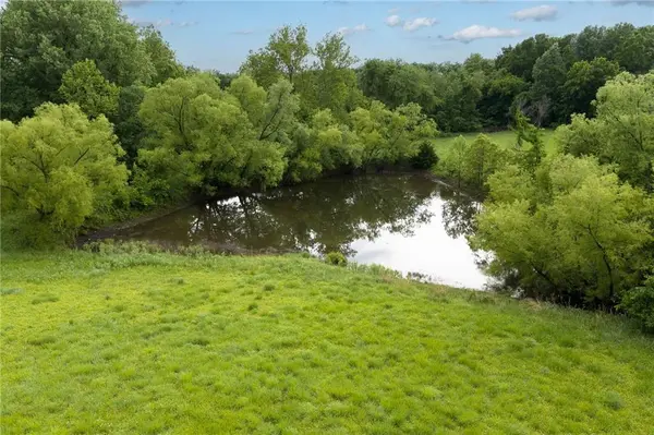 Lot 3 Swartz RD, Edwardsville, KS 66111