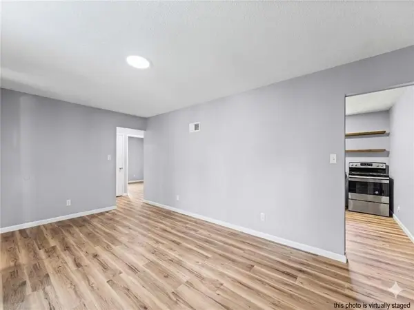 7602 Roswell DR, Kansas City, KS 66109