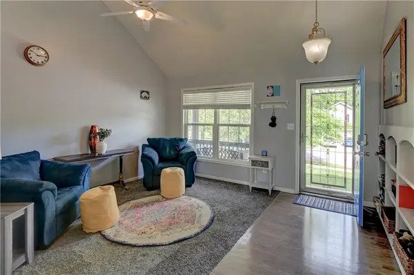 1750 Bridget PL, Liberty, MO 64068
