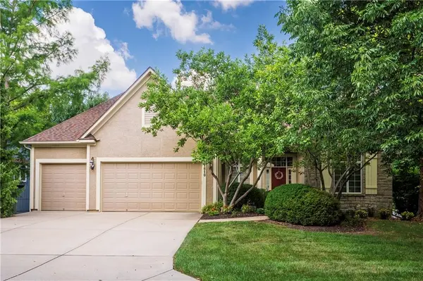 11610 W 147th ST, Olathe, KS 66062