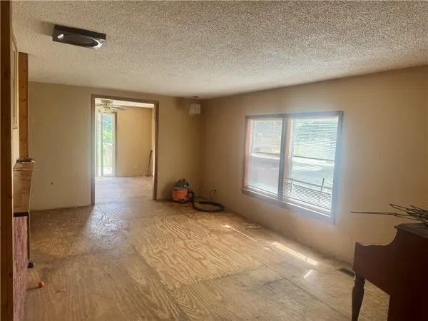 22207 S Excelsior RD, Harrisonville, MO 64701