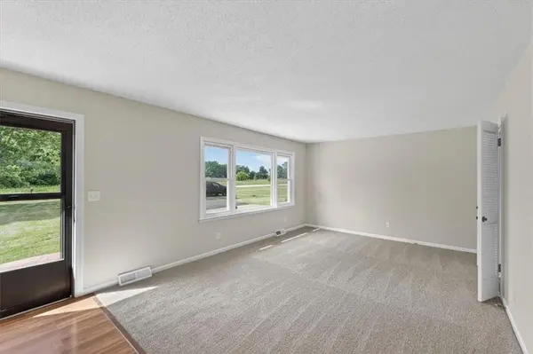 14405 E State Route 2 N/A, Harrisonville, MO 64701