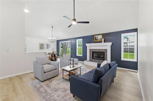 1003 Lincoln ST, Pleasant Hill, MO 64080