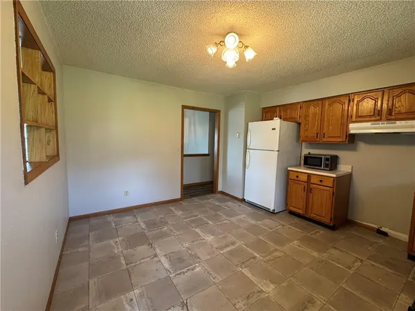 614 W Torrance ST, Maryville, MO 64468