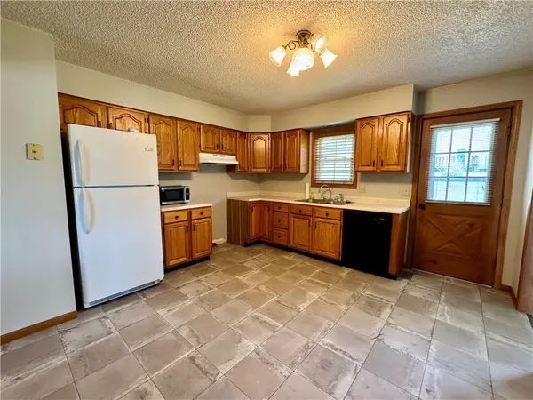 614 W Torrance ST, Maryville, MO 64468