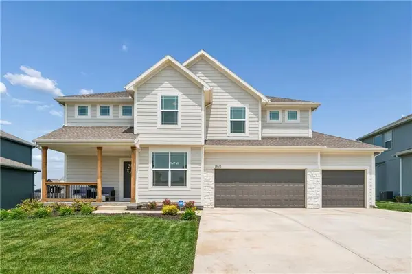 28412 W 161St TER, Gardner, KS 66030