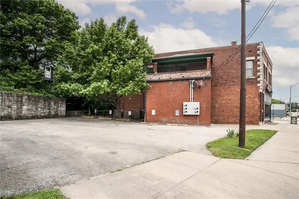11 S 17th ST, Kansas City, KS 66102