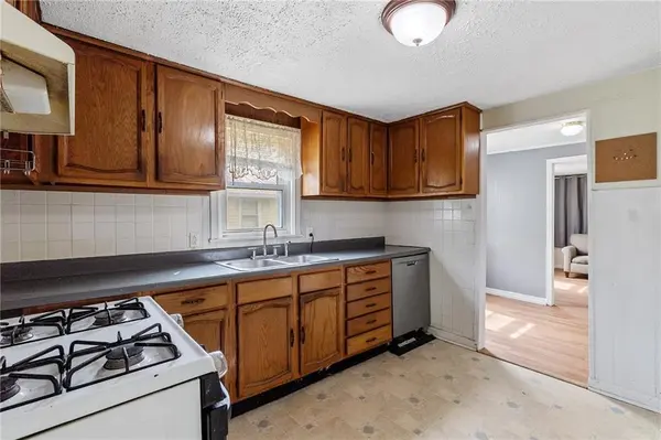 814 E North Main ST, Richmond, MO 64085