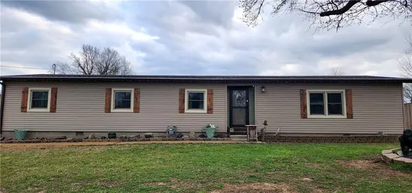 702 W Oak ST, Weir, KS 66781