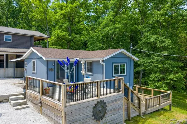 28251 Shore RD, Warsaw, MO 65355