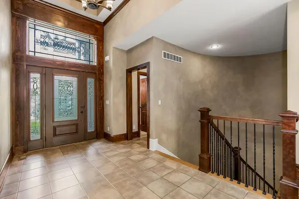 6817 Millbrook ST, Shawnee, KS 66218