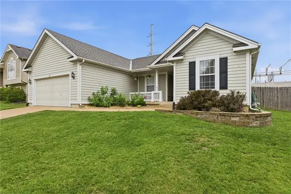 113 N Cedar Hills ST, Olathe, KS 66061